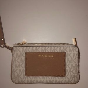 Michael Kors wristlet